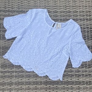 White Eyelet Blouse Scalloped Hem Boho Cottagecore Top XS